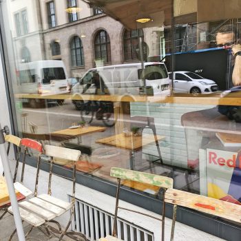 München Cafe Benko kinderfreundlich Spielecke Cafe für Familien Cafe mit Kind