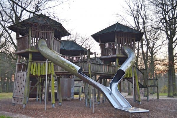 Heinrich Kraft Park Frankfurt mit Kind schönster Spielplatz