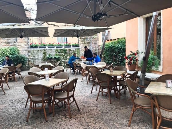 Nice café Cafeteria AL Duomo in Verona Italy close to Lake Garda