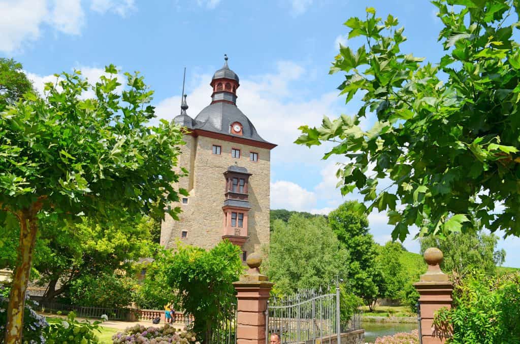 Schloss Vollrads mit Naturpfad für Familien