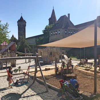 Spielplatz Hornburgweg Rothenburg ob der Tauber mit Kind