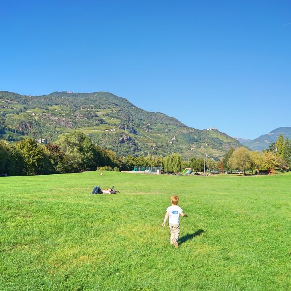 Bozen Spielplatz Talfer Wiesen, Bozen mit Kindern, Bozen with kids, playground Bolzano