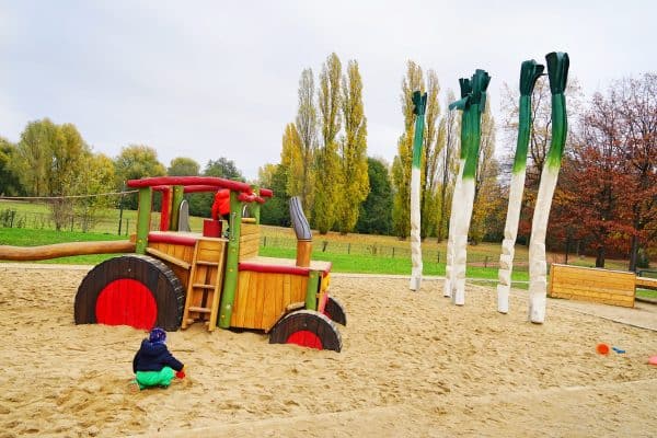 kinderfreundlicher Bauernhof Südpark in Düsseldorf