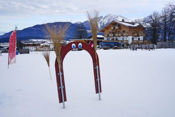 Skifahren mit Kindern in Österreich, Söll, Wilder Kaiser, Brixental, Hexengarten