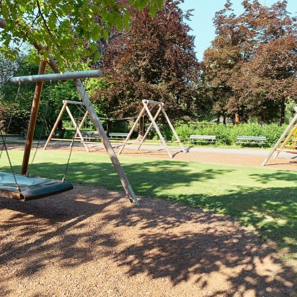 Spielplatz in Klagenfurt im Europapark am Wörthersee, Ausflugstipp für Familien, Kärnten mit Kind