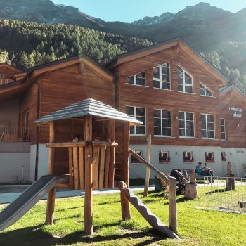 Familienurlaub im REKA Feriendorf Zinal in der Schweiz mit Kindern