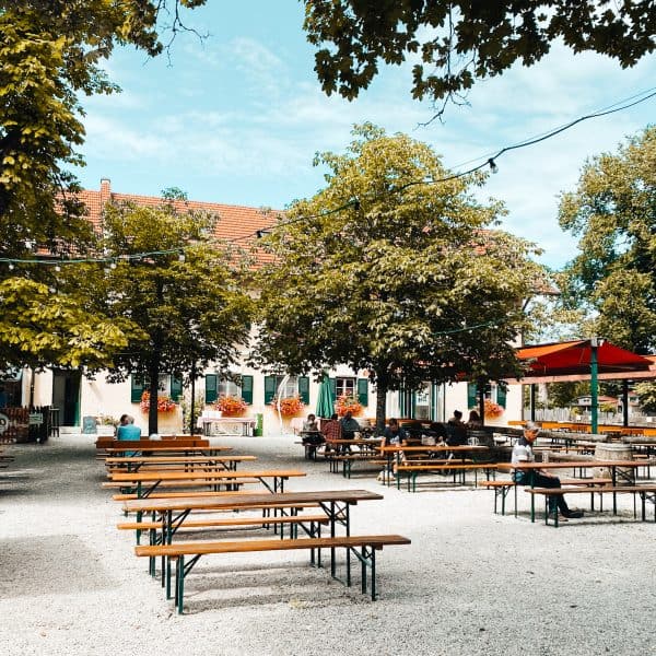 Biergarten in München mit Kindern und Spielplatz - Forsthaus Kasten