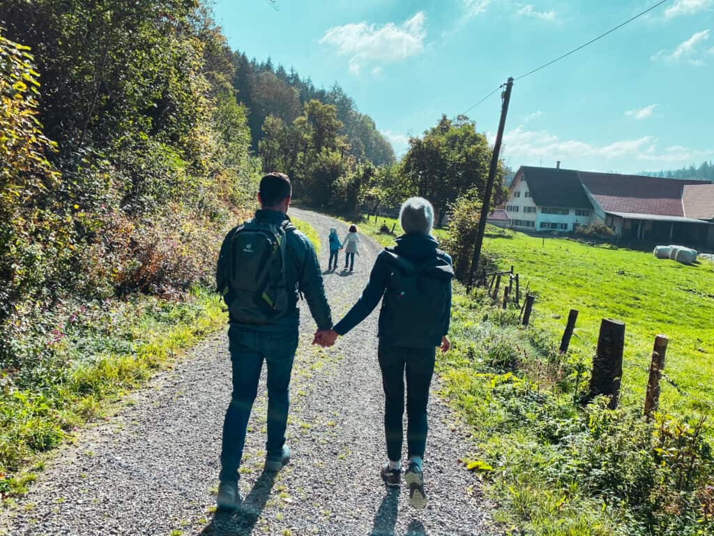 Familienwanderung im Allgäu zur Iller Hängebrücke - Wandern mit Kindern im Allgäu