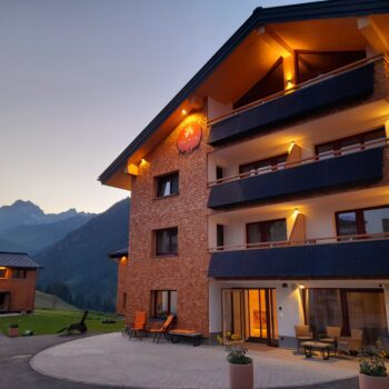 Alpin - Studios und Suites_Warth am Arlberg
Urlaub mit Kindern in Österreich
